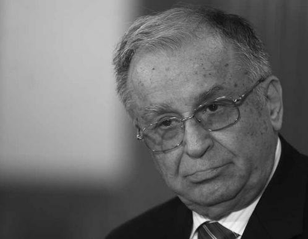 Ion Iliescu (Sursa foto: Twitter)