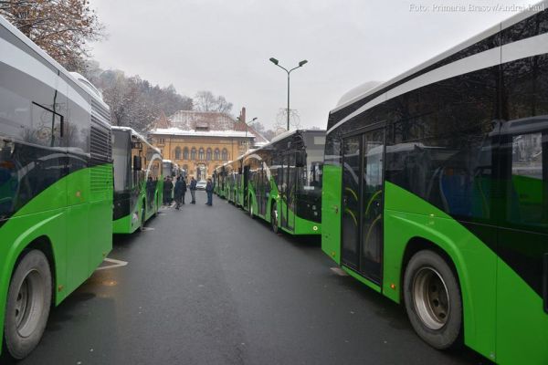 Primăria Braşov va achiziţiona, cu fonduri europene, 26 de troleibuze 