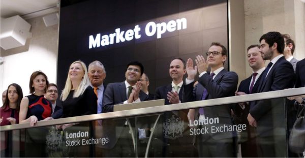 Conexiunea dintre Bursa din Shanghai şi London Stock Exchange a devenit operaţională