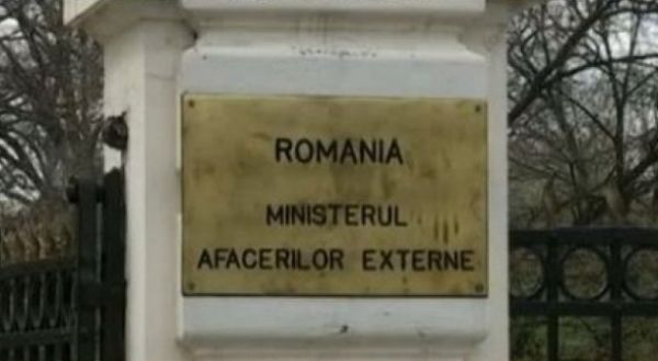 "Orice încercare de rescriere a istoriei, inacceptabilă"