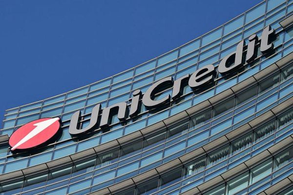 Noul plan strategic al UniCredit prevede concedieri masive 