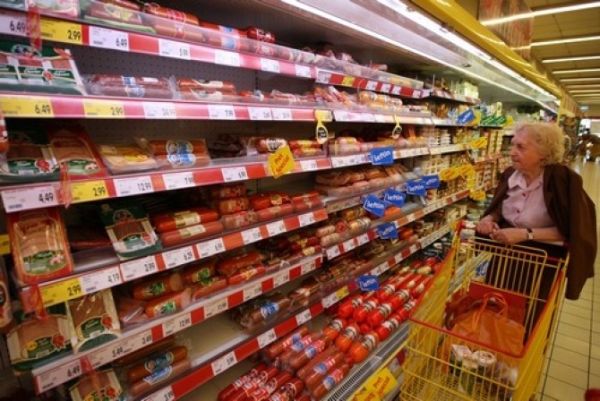 Firmele - obligate să informeze asupra continuităţii comercializării produselor promoţionale