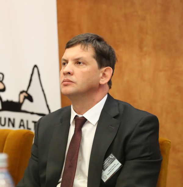 Adrian Tănase