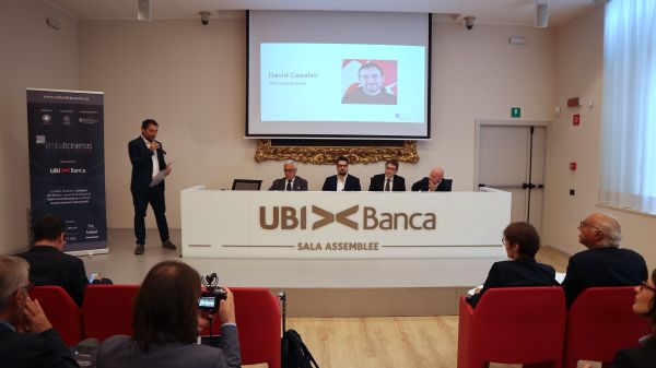 Acţionarul majoritar al Ubi Banca îndeamnă la fuziune