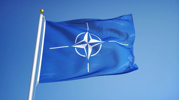 NATO încearcă să mascheze disensiunile între SUA, Franţa şi Turcia