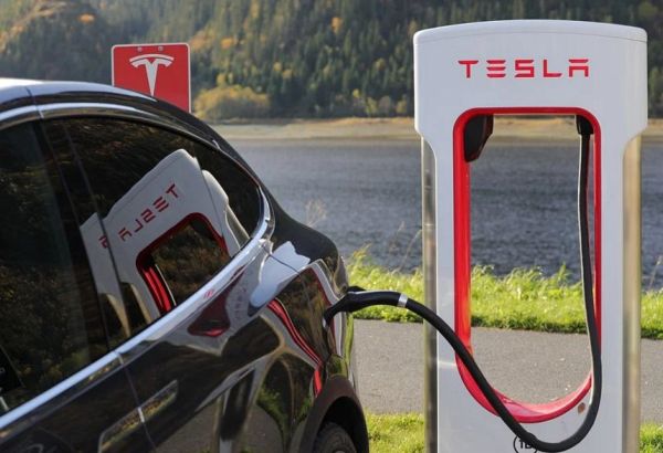 Tesla este unul dintre cei mai mari producători de automobile