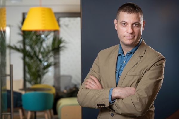 Arthur Radulescu, Director General ShopMania Net