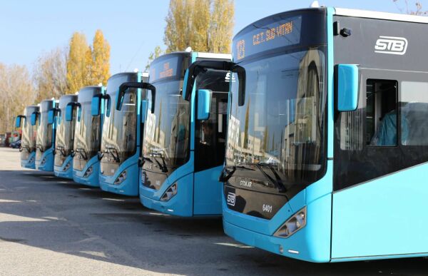 Primăria Capitalei, licitaţie pentru 100 de autobuze electrice