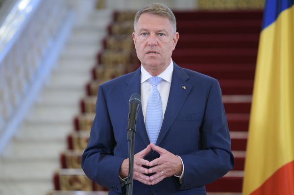 Klaus Iohannis: "Am ajuns la concluzia că va fi nevoie de prelungirea stării de urgenţă". 