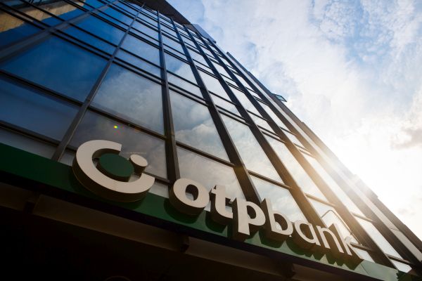 OTP Bank participă la Programul de sprijin al Guvernului pentru mediul antreprenorial - IMM Invest