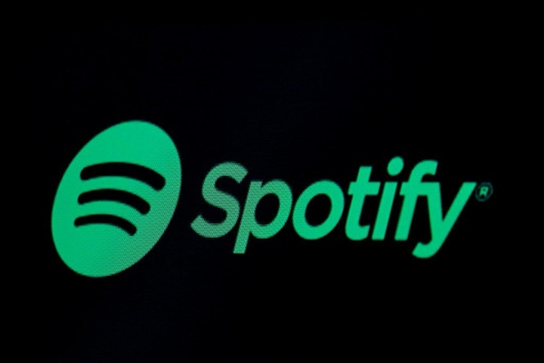 Spotify a ajuns la 130 de milioane de abonaţi plătitori