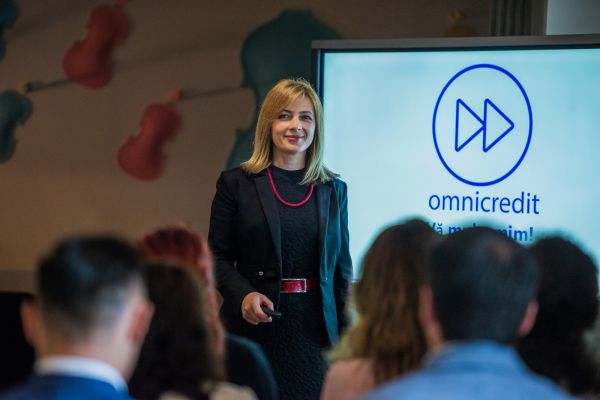 Elisa Rusu-CEO şi fondator Omnicredit