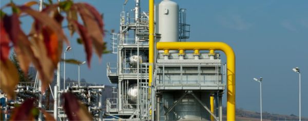 Petrom şi Romgaz, obligate să vândă 40% din gaze pe bursă, de la 1 iulie