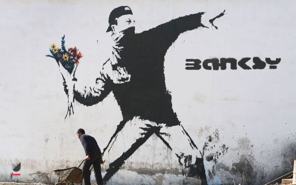 Italia restituie Franţei lucrarea atribuită lui Banksy furată de la Bataclan