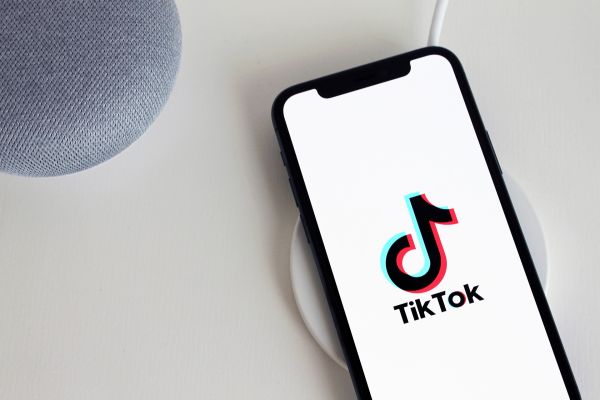 Aplicaţia TikTok, anchetată oficial în SUA din motive de securitate