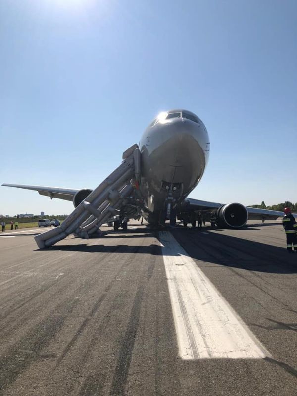 Incident aviatic grav pe aeroportul Băneasa