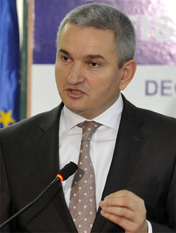 Scrisoare deschisă adresată domnului Nicu Marcu, preşedintele ASF