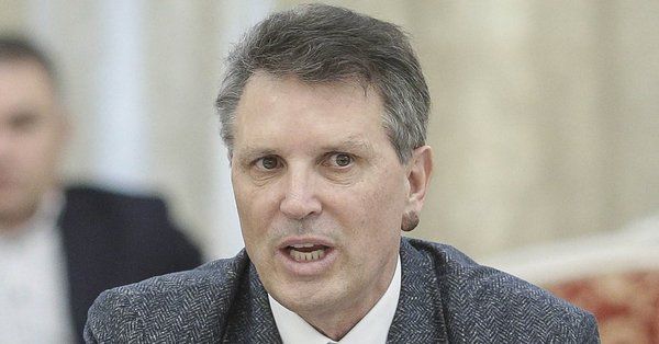 Iulian Iancu, înlocuit cu liberalul Ioan Bumb la şefia Comisiei de Industrii