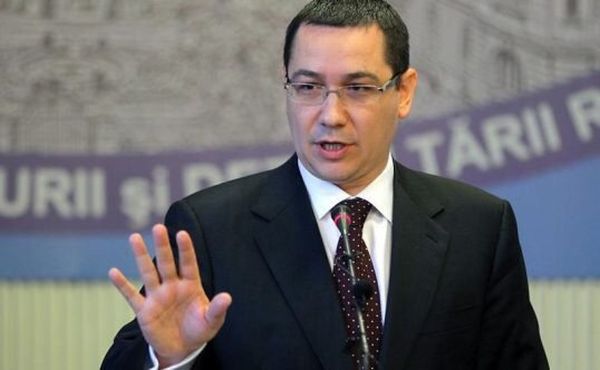 Victor Ponta anunţă că duminică se va testa pentru COVID-19