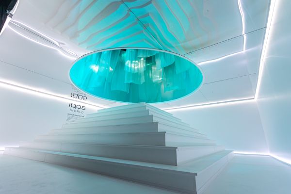 IQOS World şi expoziţia Design Flags sunt două dintre principalele atracţii din cadrul Romanian Design Week