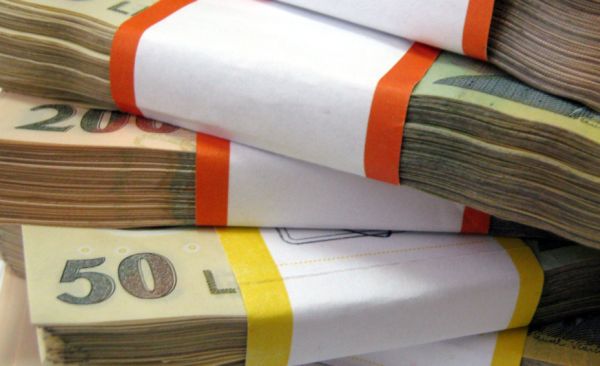 Ministerul de Finanţe a programat împrumuturi de 5,06 miliarde de lei, în luna octombrie