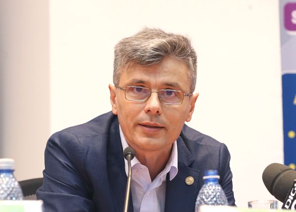 Virgil Popescu