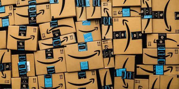 Angajaţii Amazon din Germania au intrat într-o grevă de 3 zile