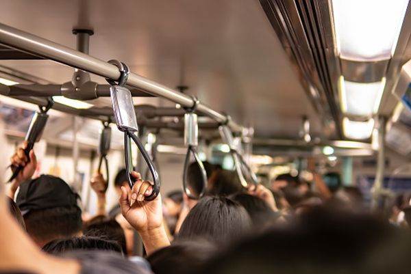 Metrorex a afişat programul trenurilor de metrou de sărbători