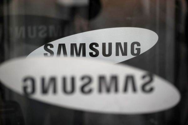 Moştenitorul "imperiului" Samsung nu va face recurs la decizia de condamnare la închisoare