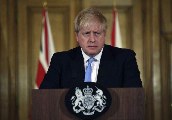 Premierul Boris Johnson anunţă că ridicarea restricţiilor trebuie făcută cu prudenţă