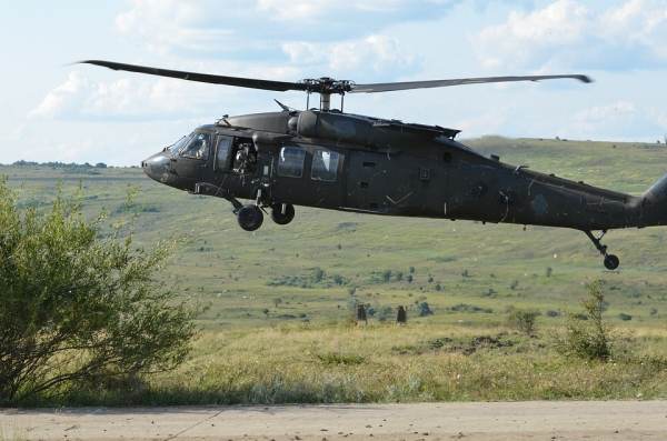 30 de elicoptere Black Hawk sosesc la baza Mihail Kogălniceanu