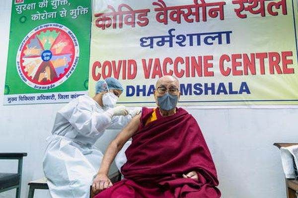 Dalai Lama a fost vaccinat împotriva COVID-19