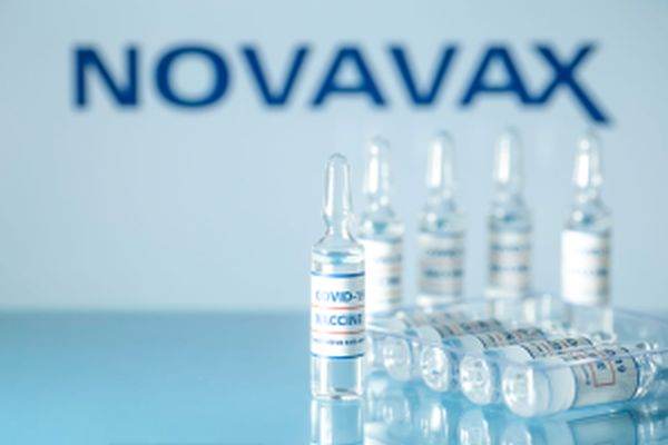 Novavax confirmă o eficacitate de 89% a vaccinului său