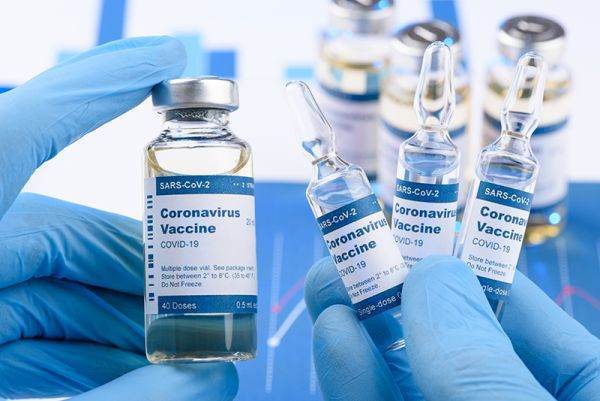 Vaccinul AstraZeneca nu cauzează coagularea sângelui