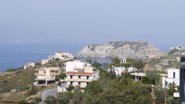 Invitaţie de la urmaşul lui Zorba, un cretan... braşovean