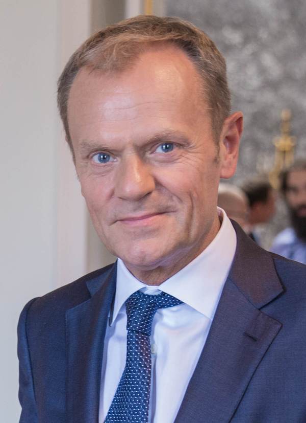 Donald Tusk ar urma să preia conducerea celui mai mare partid de opoziţie