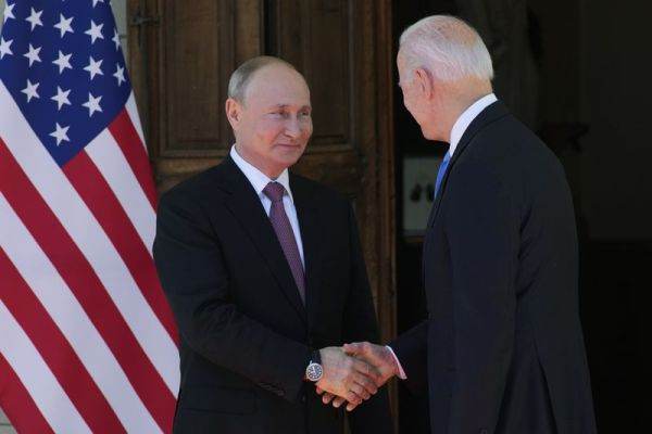 Joe Biden i-a cerut lui Putin să acţioneze împotriva atacurilor cibernetice care provin din Rusia