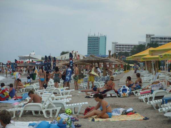 Grad de ocupare de 100% în majoritatea hotelurilor de la mare în primele două săptămâni din august