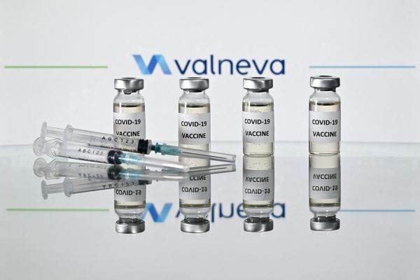 Marea Britanie a reziliat contractul pentru achiziţia de vaccinuri Valneva