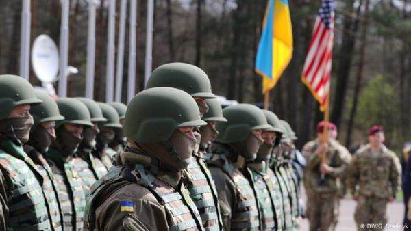 Ucraina desfăşoară exerciţii militare comune cu forţele SUA şi aliaţi din NATO