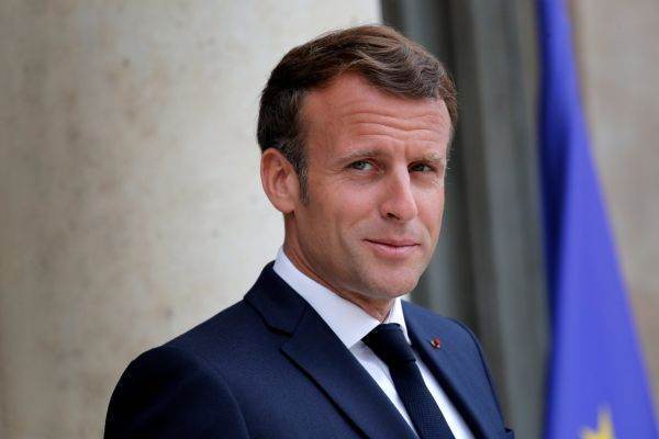 Preşedintele Emmanuel Macron prezintă planul de investiţii de 30 miliarde euro