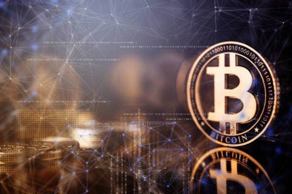 Bitcoin urcă la peste 60.000 de dolari