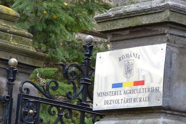 Fonduri europene de 150 de milioane de euro pentru investiţii în sectorul non-agricol din zonele rurale