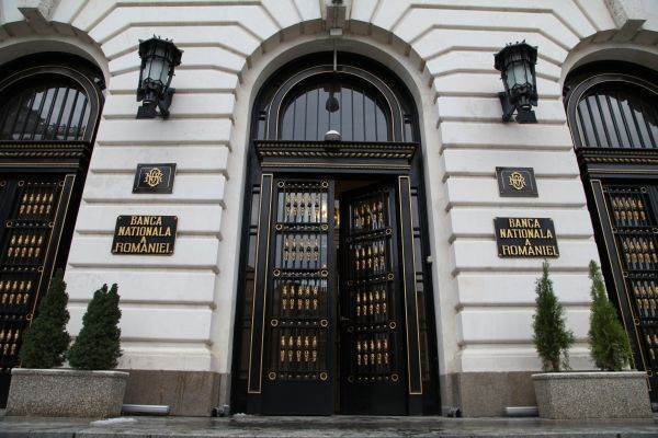 Rezervele valutare la Banca Naţională a României se situau la nivelul de 39.843 milioane euro