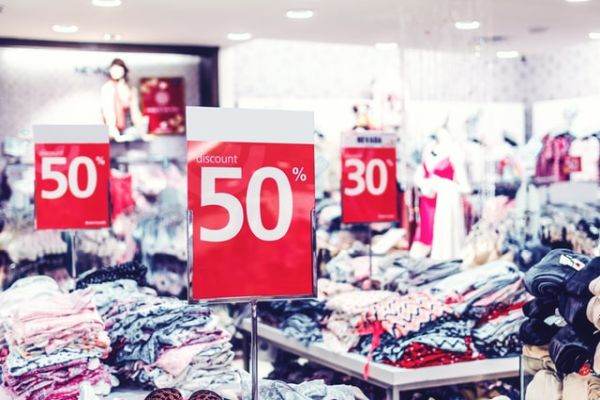 Sunt reducerile de Black Friday reale? Iată ce spun datele