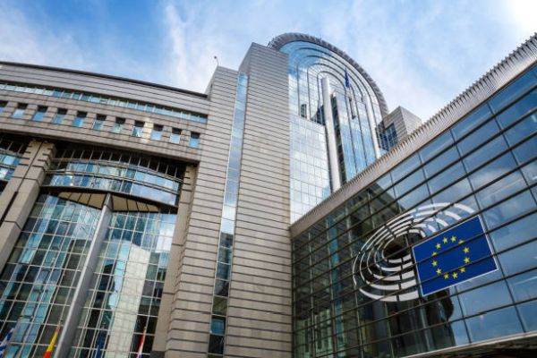 Parlamentul European a validat un ajutor de 1,2 miliarde de euro pentru Ucraina