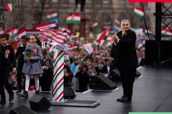 Viktor Orban (Sursă foto: Facebook/https://www.facebook.com/photo.php?fbid=524543729043230&set=pb.100044628210344.-2207520000..&type=3)