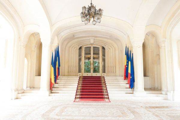 Astăzi are loc Summitul B9 la Palatul Cotroceni