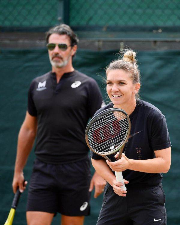 Halep s-a calificat în semifinale la Wimbledon