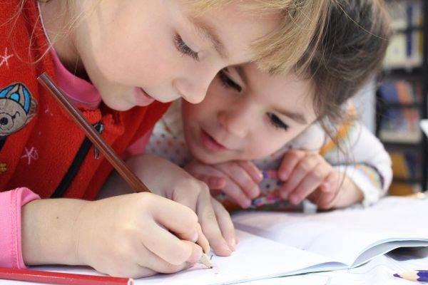 UniCredit şi Teach For All îşi unesc forţele pentru a susţine educaţia